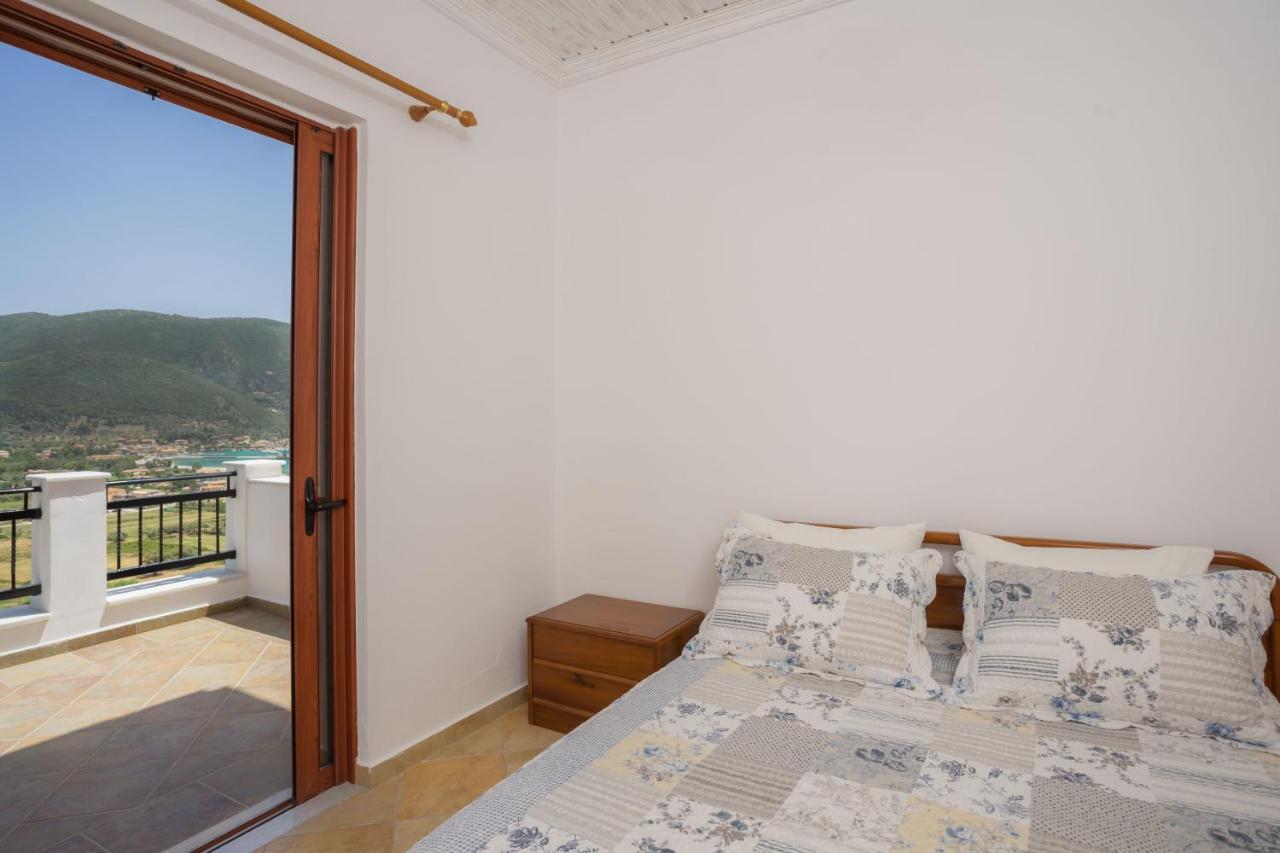 Bay View Suites Vasilikí Exteriör bild